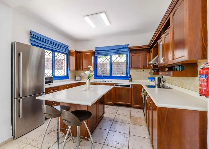 וילה Serena Springs By Ezoria