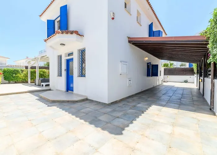 Villa Serena Springs By Ezoria