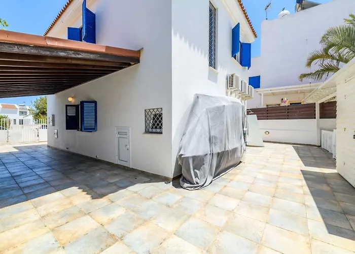 Serena Springs By Ezoria וילה